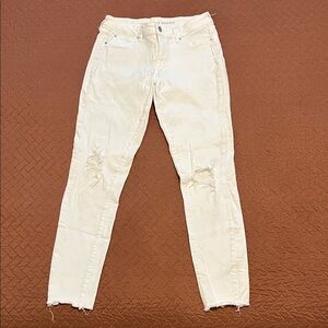Articles of Society White/Cream Distressed Skinny Jeans